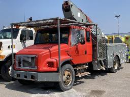 2004, FREIGHTLINER FL80, CAMION NACELLE 6 ROUES