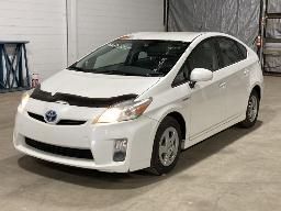 2010, TOYOTA PRIUS, AUTOMOBILE    HYBRIDE