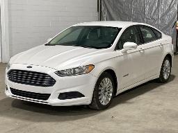 2013, FORD FUSION, AUTOMOBILE    HYBRIDE