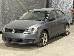 2013, VOLKSWAGEN JETTA, AUTOMOBILE