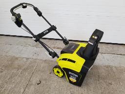 Souffleuse à neige RYOBI 21'' 40 volts, 1 batterie, 1 chargeur Série: 10239, neuve