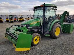 2006 JOHN DEERE 3720, tracteur