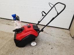 TORO 518ZE POWER CLEAR 38473-Souffleuse à neige à essence 18'', démarrage électrique,neuve