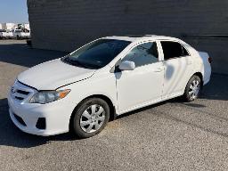 2013, TOYOTA COROLLA, AUTOMOBILE