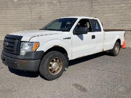 2010, FORD F-150, CAMIONNETTE    AVEC MONTE-CHARGE