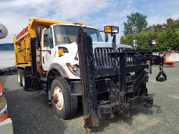 2008 INTERNATIONAL 7000, camion a neige,