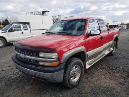 2000 CHEVROLET SILVERADO 2500, camionnette