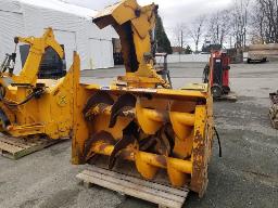 Souffleuse PRONOVOST P250C4 54'', hydraulique, attache skid steer