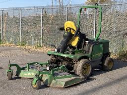 2011, JOHN DEERE 1445 SERIES II, TRACTEUR À GAZON  4WD