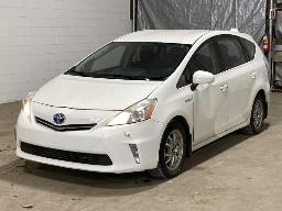 2012, TOYOTA PRIUS V, AUTOMOBILE    HYBRIDE