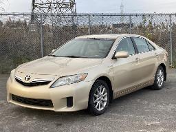 2010, TOYOTA CAMRY, AUTOMOBILE    HYBRIDE