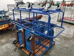 3 Chariots industriels sur roues