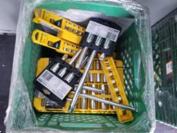 9 Ensembles de douille et rallonges 3/8 et 1/2 drive, neufs