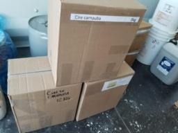 Cire d'abeille 13.5 kilos NEW DIRECTION AROMATICS et  CIRE CARNAUBA 26 kilos JEDWARD INTERNATIONAL (valeur 1497$)