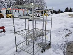 2 Étagères sur roues