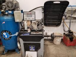 CIULIAND S820-Machine à balancer et équipement balancement pneu