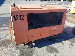 Génératrice/soudeuse au diesel, 8.8W-270 amp