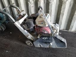 Scie à ciment moteur HONDA