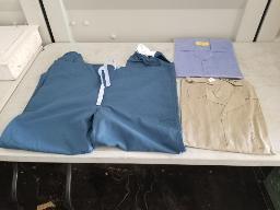 100 morceaux d'uniforme de travail variés: santé-esthétique ( sarraus, pantalons et chemises)