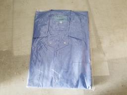 100 morceaux d'uniforme de travail variés: santé-esthétique ( chemises)