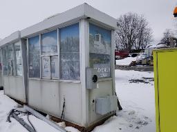 Abri 48''x96'', air climatisé sans clé, besoin de réparation à la base (Guérite)