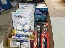 Lot de bandes d'éclairage, 3 paquets de lampes de poche, 1 lampe de poche HUSKY, lot de veilleuse a DELL pour prise électrique