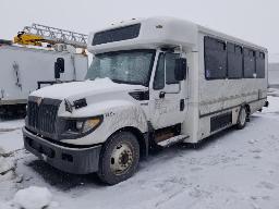 2013 INTERNATIONAL PC805, autobus