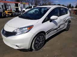 2016 NISSAN VERSA, automobile