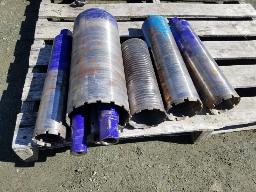 Environ 5 mèches à béton de grandeurs variées