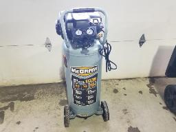 MCGRAW, Compresseur à air vertical sans huile, 21 gallons, 1.5HP, 175 PSI, 110V