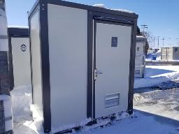 2025-CHERY-Toilette pour personnes à mobilité réduite 82''x52''x91'', 1147 lbs, avec rampe, appuis bras, lavabo