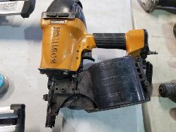 BOSTITCH-Cloueuse à bobine 3''1/4