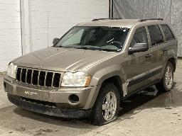 2005, JEEP GR CHEROKEE LAREDO, VUS  4 X 4