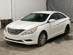 2013, HYUNDAI SONATA, AUTOMOBILE