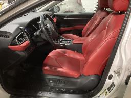 RETIR&Eacute;-2020, TOYOTA CAMRY XSE, AUTOMOBILE AWD