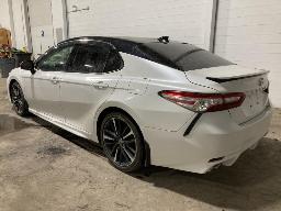 RETIR&Eacute;-2020, TOYOTA CAMRY XSE, AUTOMOBILE AWD