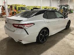 RETIR&Eacute;-2020, TOYOTA CAMRY XSE, AUTOMOBILE AWD