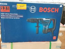 2025 BOSCH, Marteau rotatif SDS-MAX de 1-9/16 po, 120V, RH540M