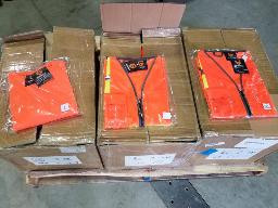 3 Caisses de vêtements de sécurité grandeur varié (grandeur : large , XL, 2XL) neufs