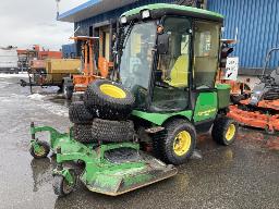 2008, JOHN DEERE 1565, TRACTEUR  4WD  AVEC PLATEAU DE COUPE/4 PNEUS