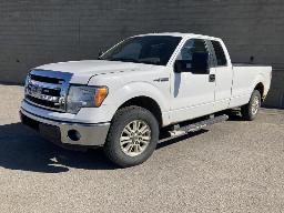 2014, FORD F-150 XLT, CAMIONNETTE    AVEC MONTE-CHARGE