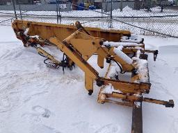 2002, ELP 5270, AILE DE CHASSE-NEIGE    AVEC HARNAIS