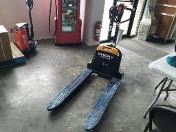 Transpalette électrique 3300 lbs