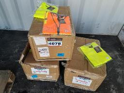 3 Caisses de vêtements de sécurité, grandeur variée (M-XL), neuf