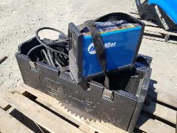 MILLER MAXSTAR, Soudeuse à électrode 161S, 110V-220V