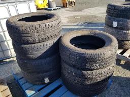 7 Pneus d'été P215/60R16, 2 modèles variés