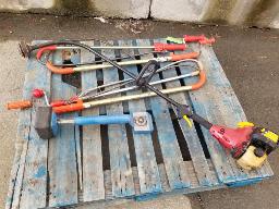 4 Nettoyeurs de vidange manuel, étandeur à tapis, coupe bordure HOMELITE