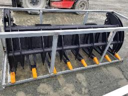 2025-Rateau à grappin 78'', attache skid steer, boîtier 86''x30''x26'', 572 lbs