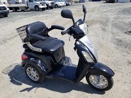 Triporteur batterie déconnectée