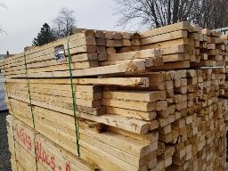 Bundle de bois 2x3x8, environ 306 mcx
